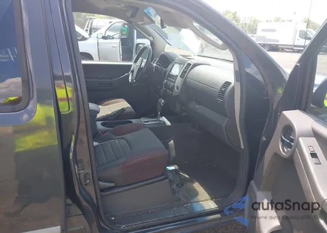 2010 Nissan Xterra Off Road из США, поврежденный, VIN 5N1AN0NW7AC526883